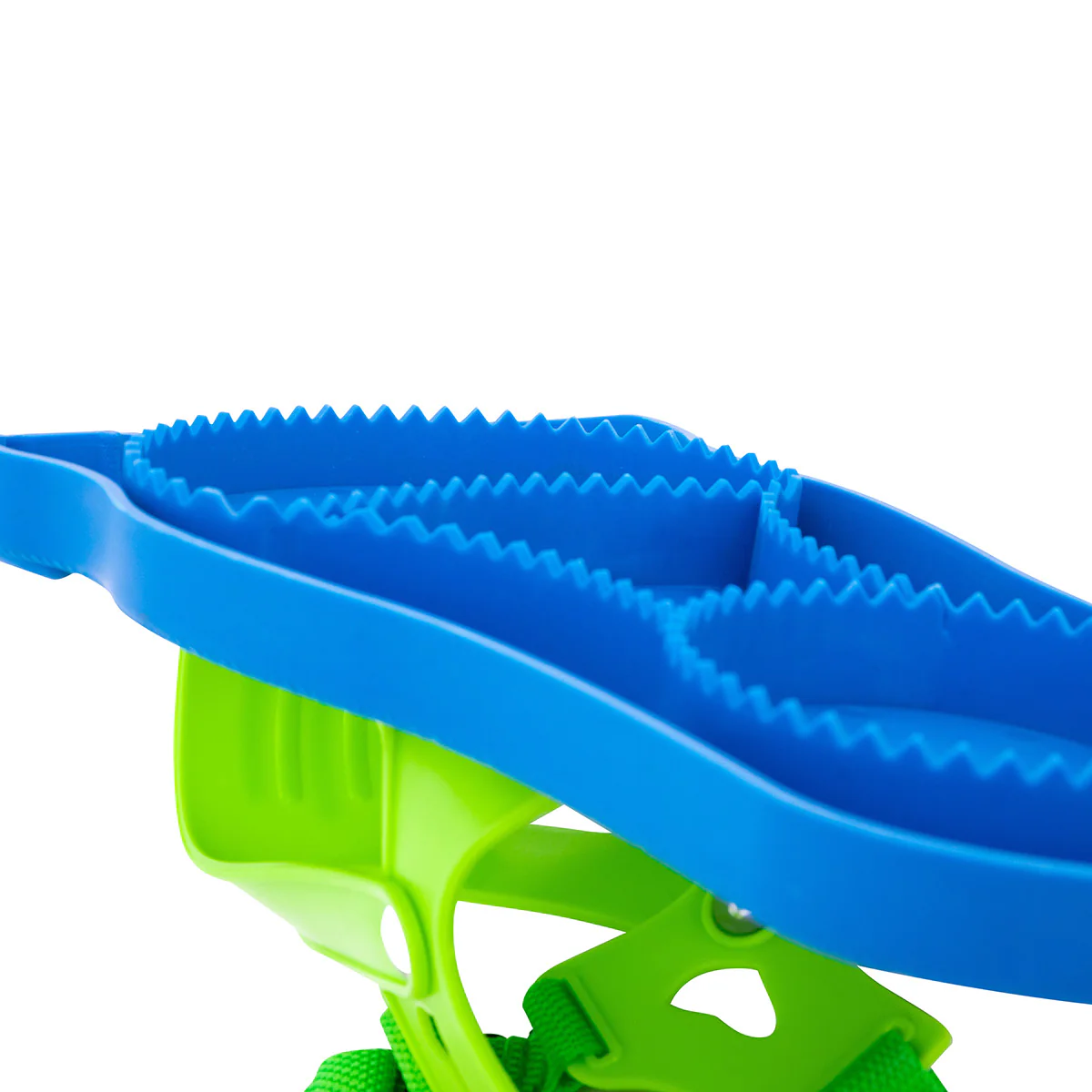 Monsta Trax Kids Snowshoes - Image 5